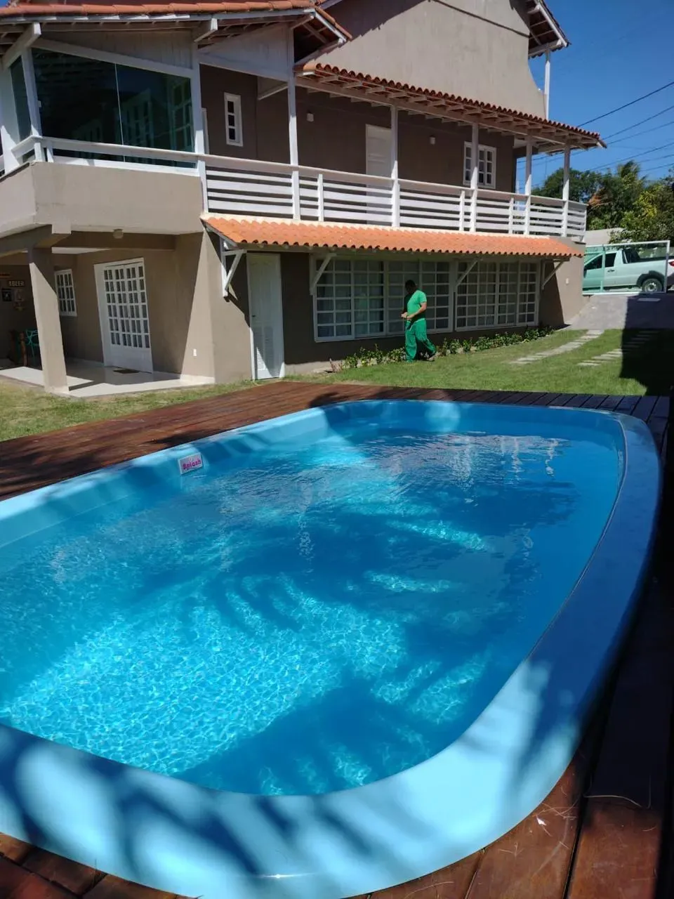 Casa de condomínio para aluguel por temporada possui 250 metros quadrados com 7 quartos