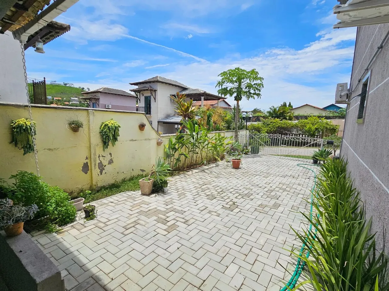 Casa em Iguaba Grande no Condomínio Canoas