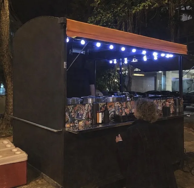 TRAILER PARA SOPA (LEIA A DESCRIÇÃO)